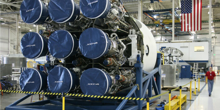 pexels-spacex-586093